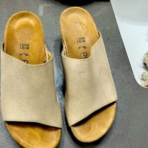 Papillio Birkenstock slides